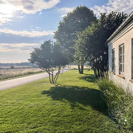 3 Bedroom Amazing In בית נופש *